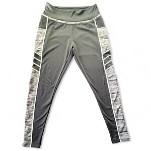 Sugar pocket grey leggings with